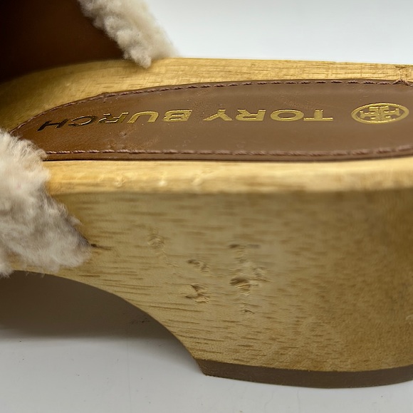 Tory Burch Authentic Rare Wooden Sheep Fur Fuzzy Sandals Clog Shoes **Size 8** - Picture 5 of 9